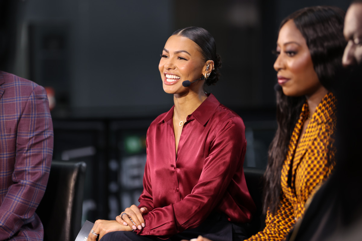 Malika Andrews Turns Heads In Photo With ESPN Reporter Husband - The Spun