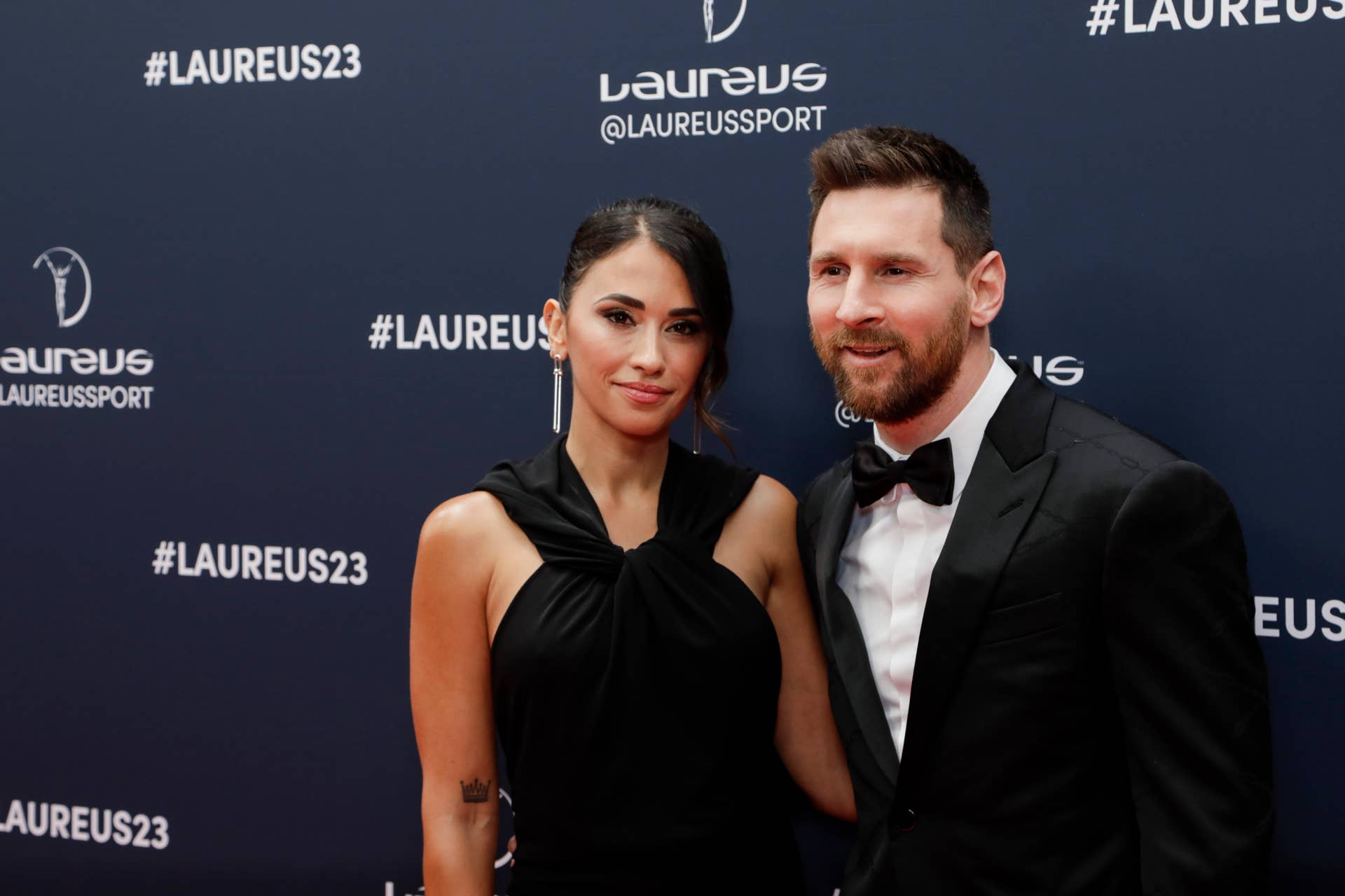 Lionel Messi's Wife Shares JawDropping Swimsuit Photo The Spun