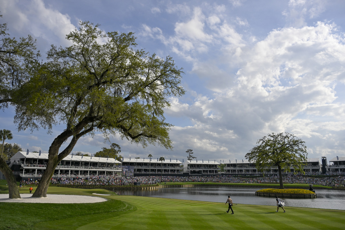 PGA Tour Saddened By Death Of Hall Of Fame Golfer - The Spun