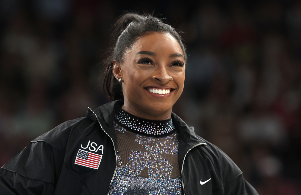 Simone Biles' Husband Had Epic Reaction To Her Winning Vault Final At