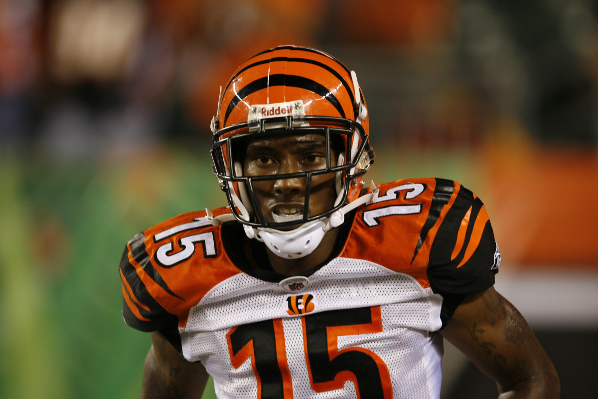 27 August 2009: Cincinnati Bengals' Chris Henry (15) against the St. Louis Rams in their pre-season NFL football game at Paul Brown Stadium in Cincinnati, Ohio.. (Photo by John Sommers II/Icon SMI/Corbis/Icon Sportswire via Getty Images)