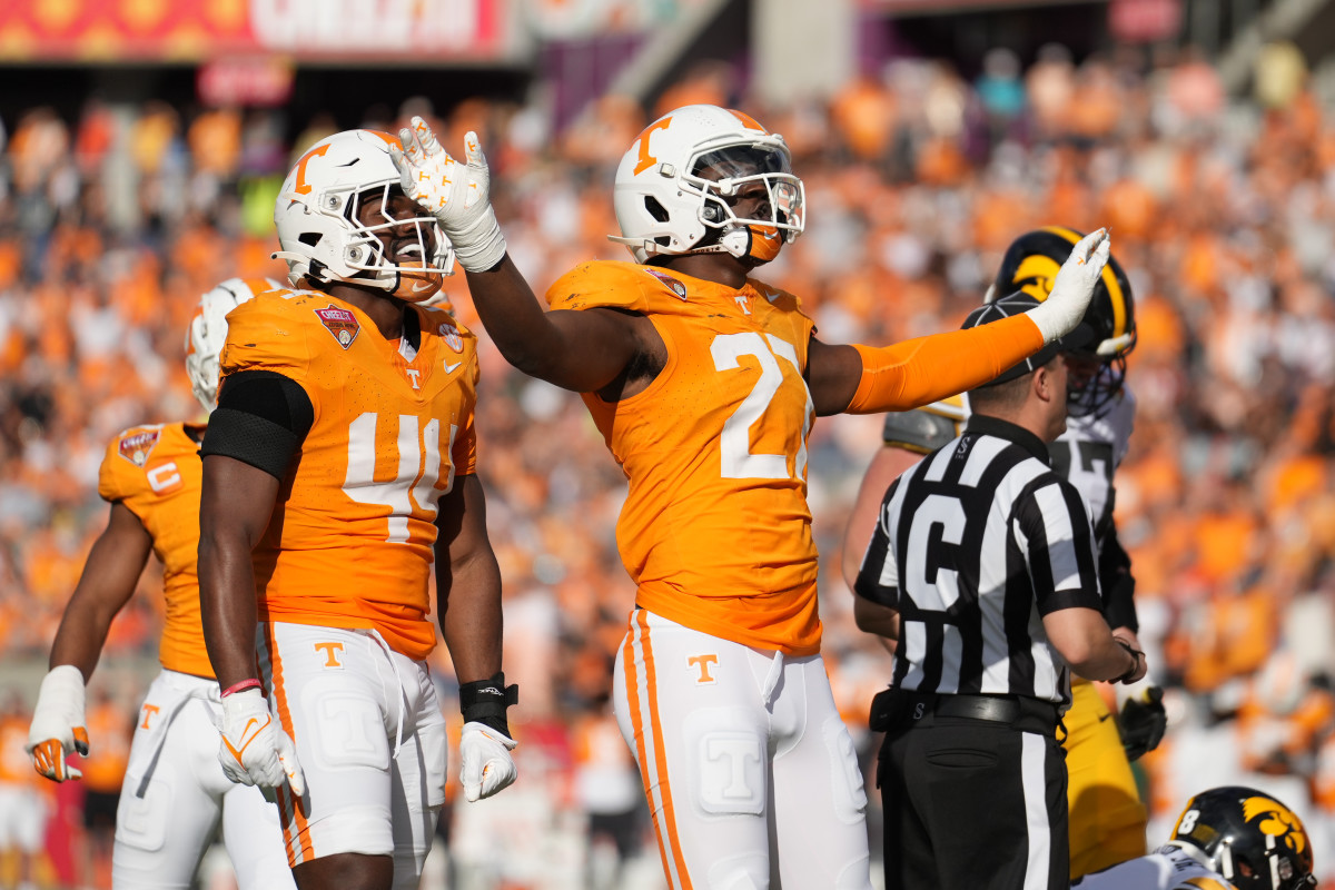 Tennessee Players Had Perfect Response To Freezing Weather At Ohio