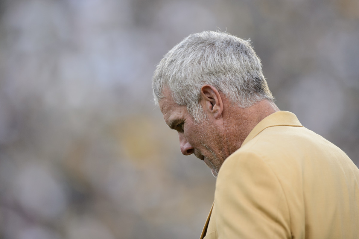 Brett Favre Reacts To Jordan Love Wearing His Jersey As Tribute - The Spun