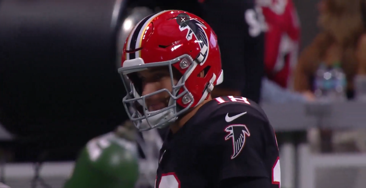 NFL Fans Are Loving Atlanta Falcons' Throwback Uniforms For Week 4