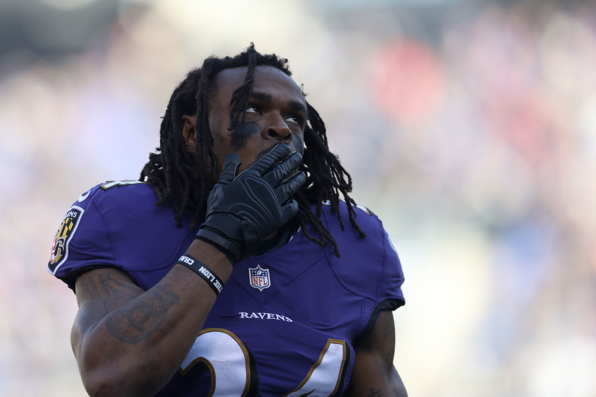 Alex Collins, former Seahawks and Ravens running back, killed in