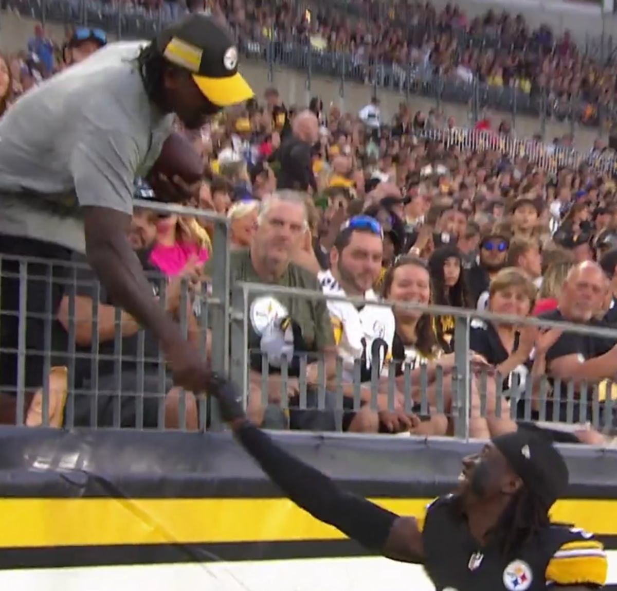 LOOK: Steelers' Joey Porter Jr. presents Joey Porter Sr. with game ball  after his first career interception 