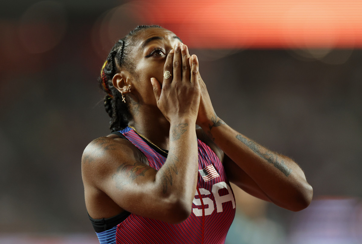 United States Wins 4x100Meter Relay Anchored By Sha'Carri Richardson