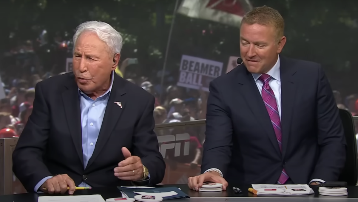 Everyone's Saying The Same Thing About Lee Corso On Sunday The Spun