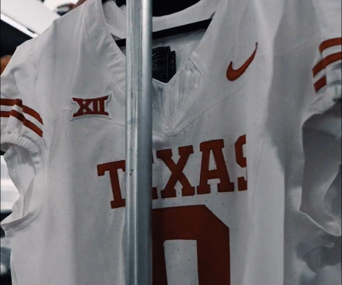 Texas Longhorns Reveal New Uniforms for the 2022 Football Season