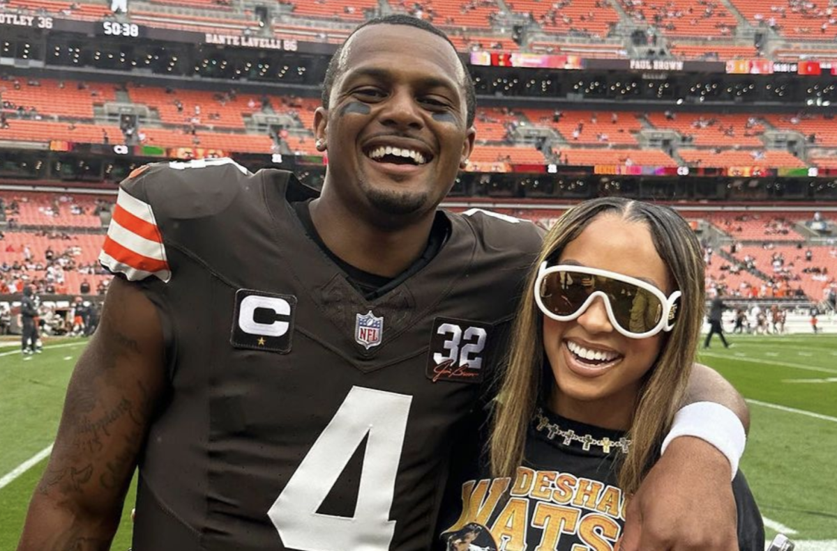 Deshaun Watson's Girlfriend Has 3-Word Message For Everyone - The