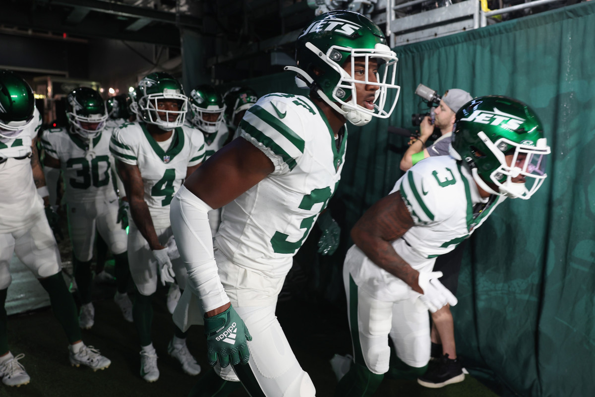 NY Jets players and fans react to new throwback jerseys