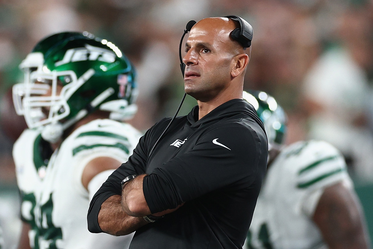 Report Jets Make Likely Decision On Robert Saleh For 2024 The Spun