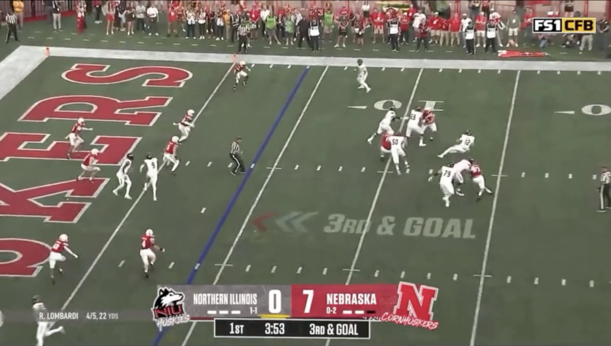 College Quarterback Just Took The Most Embarrassing Sack Of 2023 - The Spun