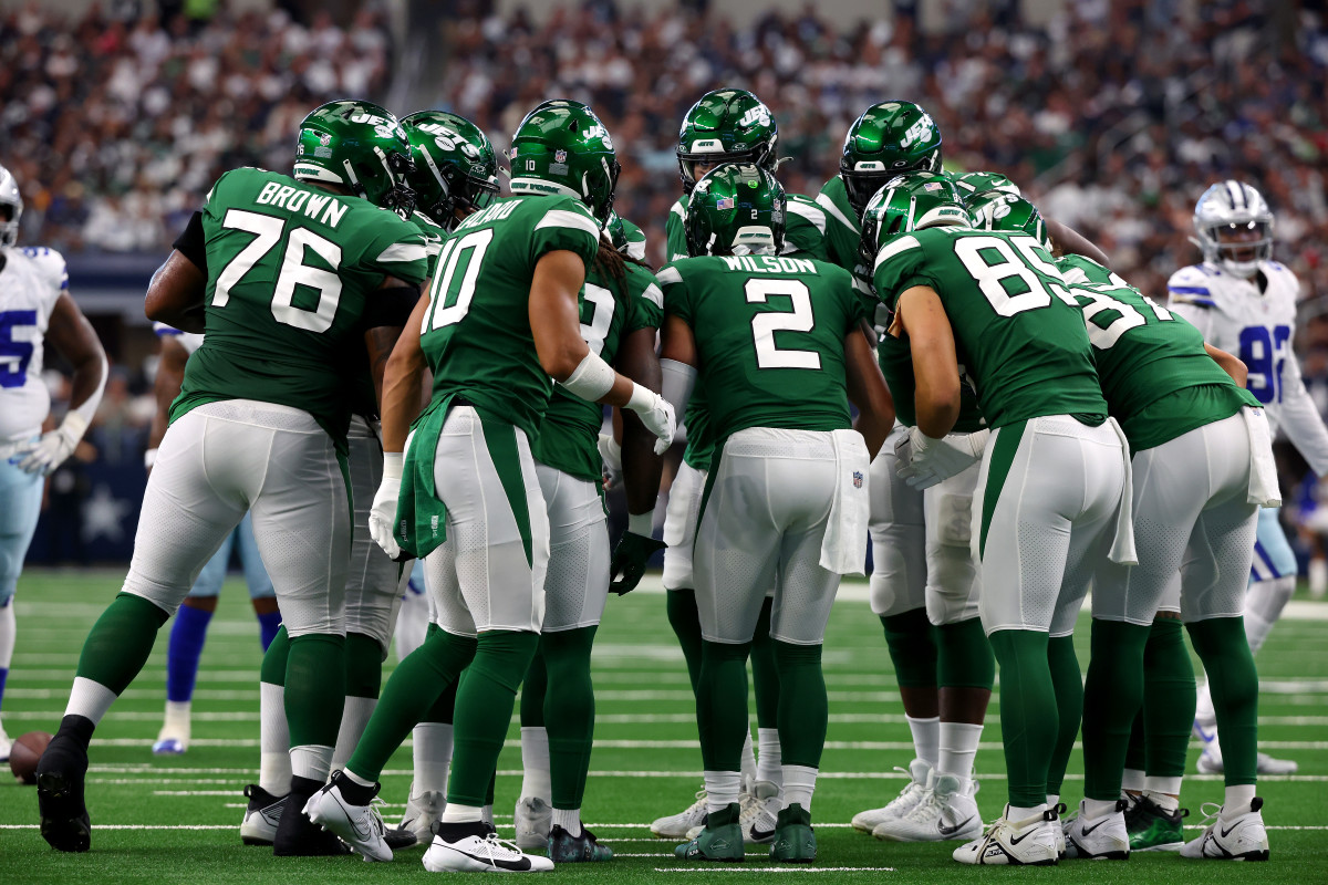 Zach Wilson Had Blunt Message For Jets Teammates Before Sundays Game The Spun