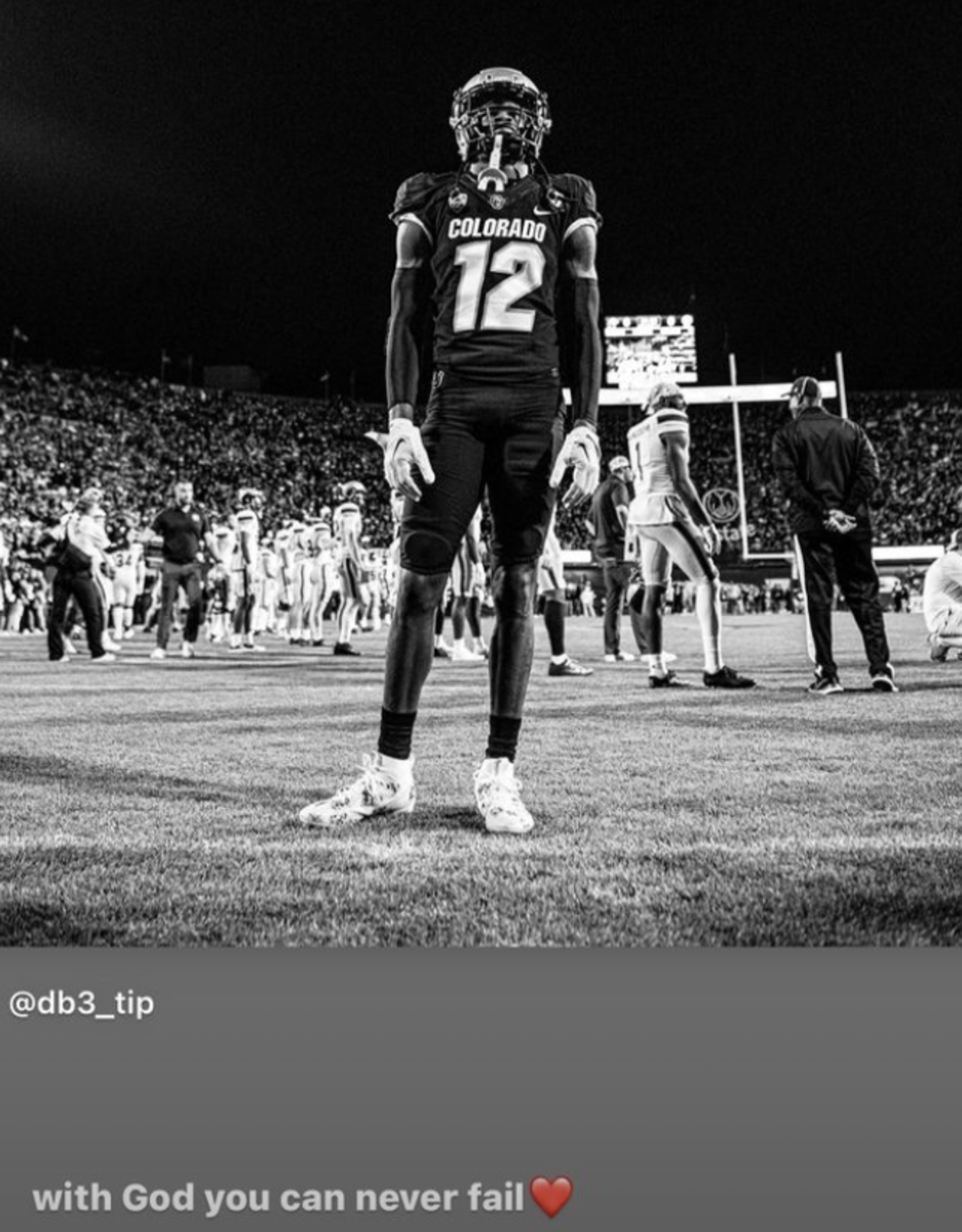 Travis Hunter&rsquo;s Girlfriend Shares 6-Word Message Following Injury - The