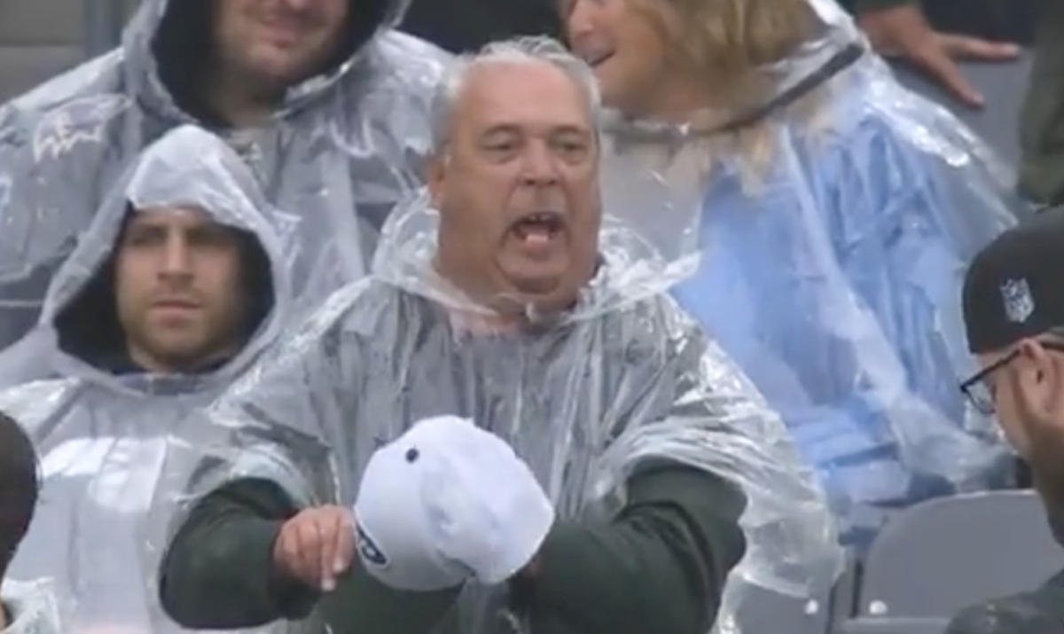 A Jets Fan Got So Mad At Zach Wilson His Teeth Fell Out Of His Mouth