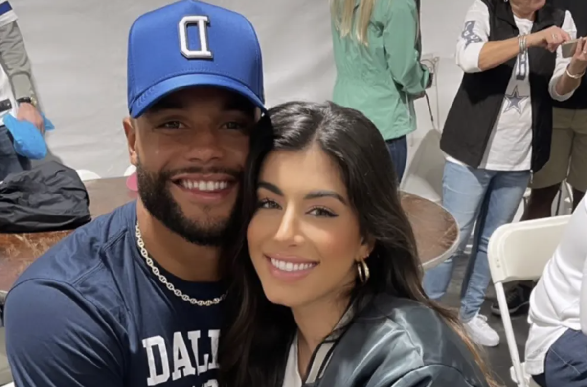 Dak Prescott's Pregnant Girlfriend Loves His Outfit On Sunday The