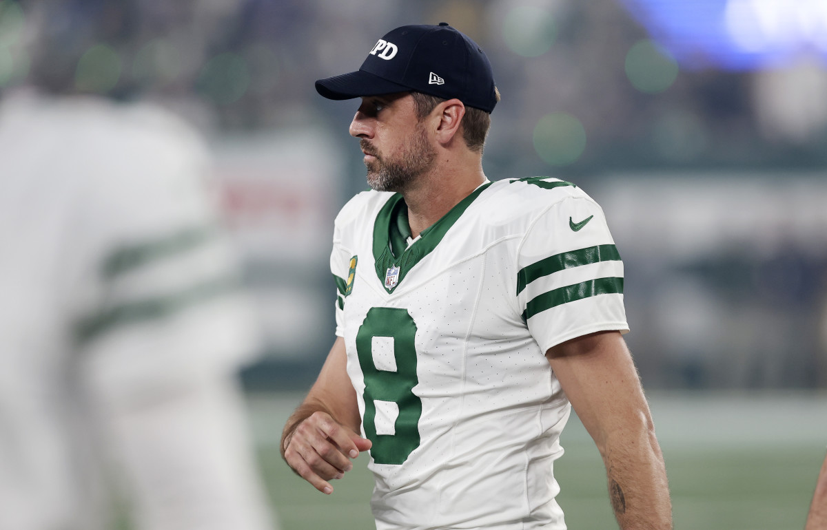 Aaron Rodgers Has Made Decision On Sunday Night's Game - The Spun