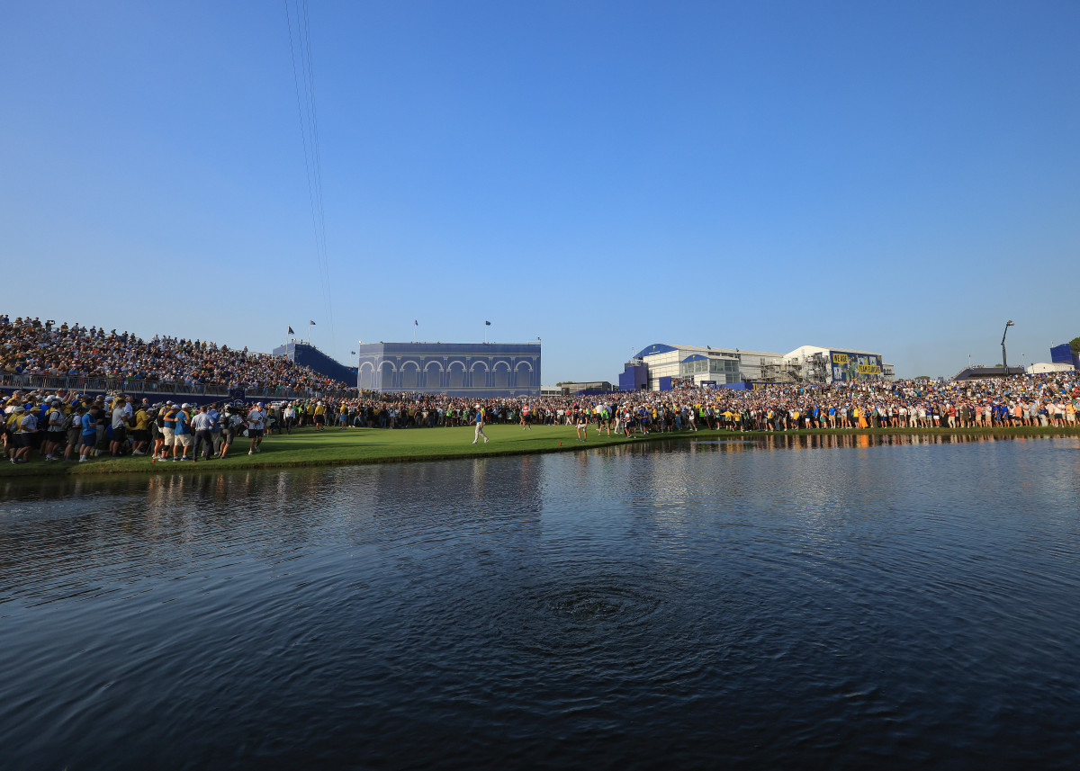 Massive Fire Breaks Out At Site Of 2023 Ryder Cup - The Spun