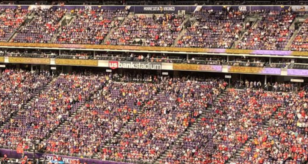 Look: Embarrassing Crowd For NFL Game Sunday Afternoon - The Spun