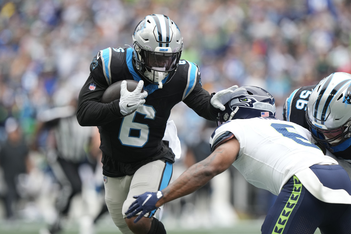 Prayers Pouring In For Panthers RB Miles Sanders On Sunday - The Spun