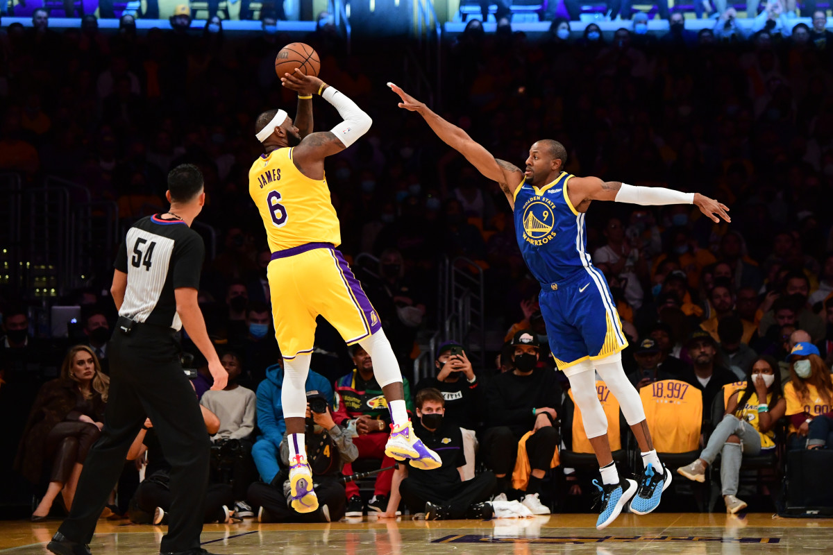 Andre Iguodala's BEST PLAYS With the Golden State Warriors 
