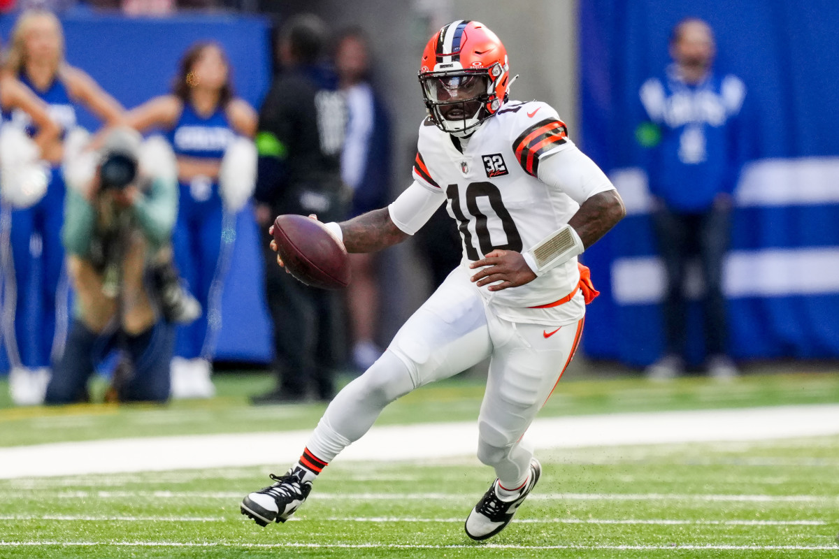 Browns Reportedly Sign PJ Walker To Active Roster - The Spun