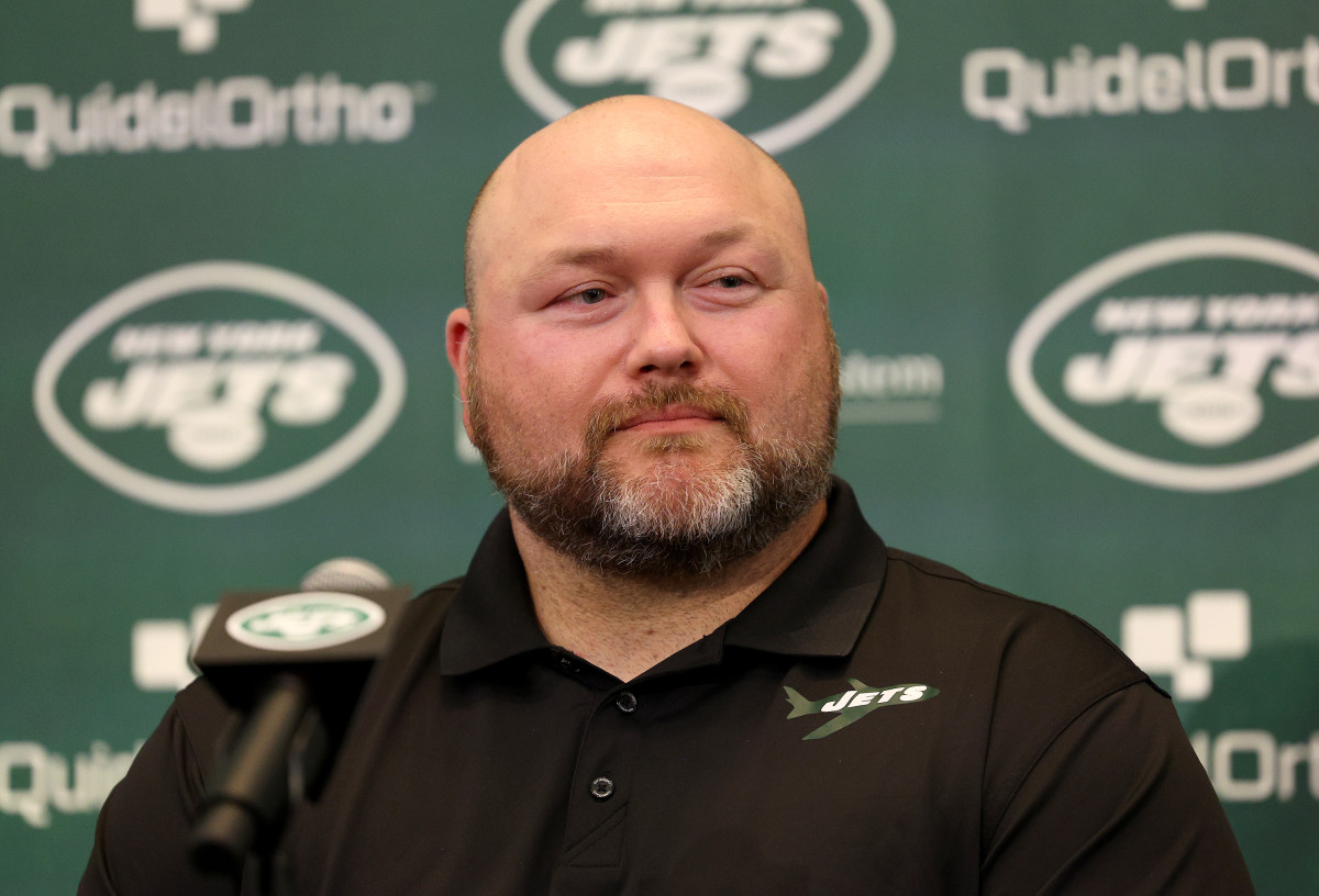 Joe Douglas Trending After Eagles, Jets Trade - The Spun