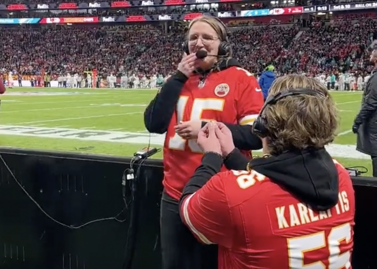 Video: Controversial Proposal At Chiefs-Dolphins Game Is Going Viral - The  Spun: What's Trending In The Sports World Today