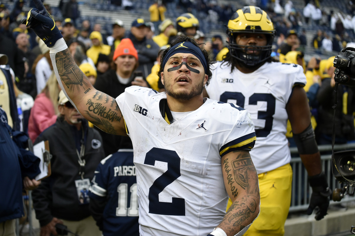 Annoyed Penn State Fan Goes Viral During Loss To Michigan The Spun