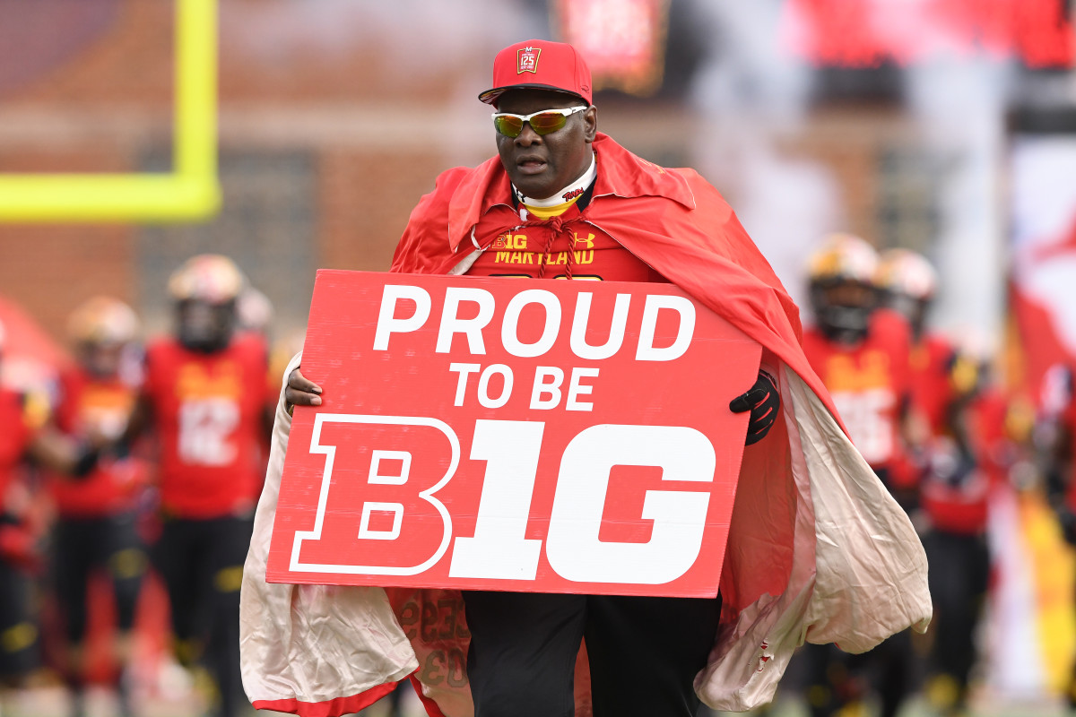 Legendary Maryland Terps Football Fan Keith Moore Has Died - The Spun