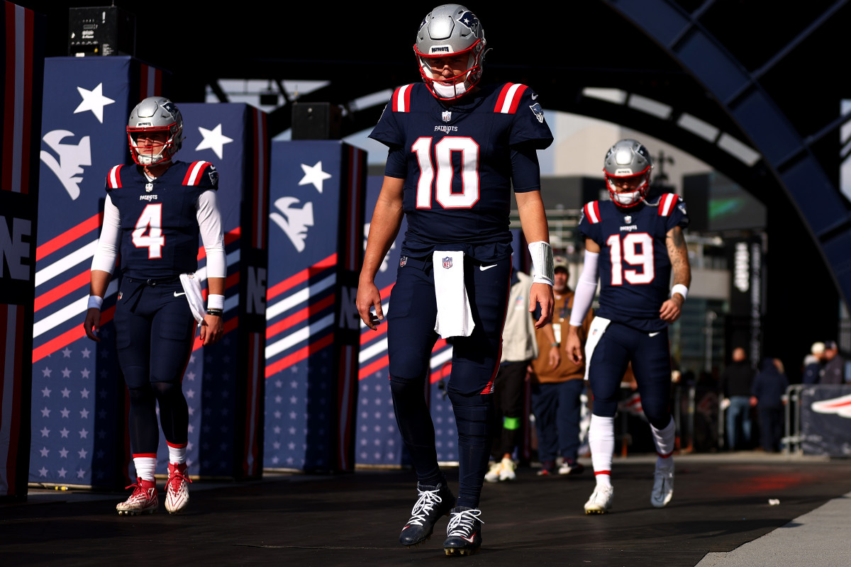 ESPN Predicts Patriots Week 1 Starting Quarterback In 2024 The Spun   Washington Commanders V New England Patriots 