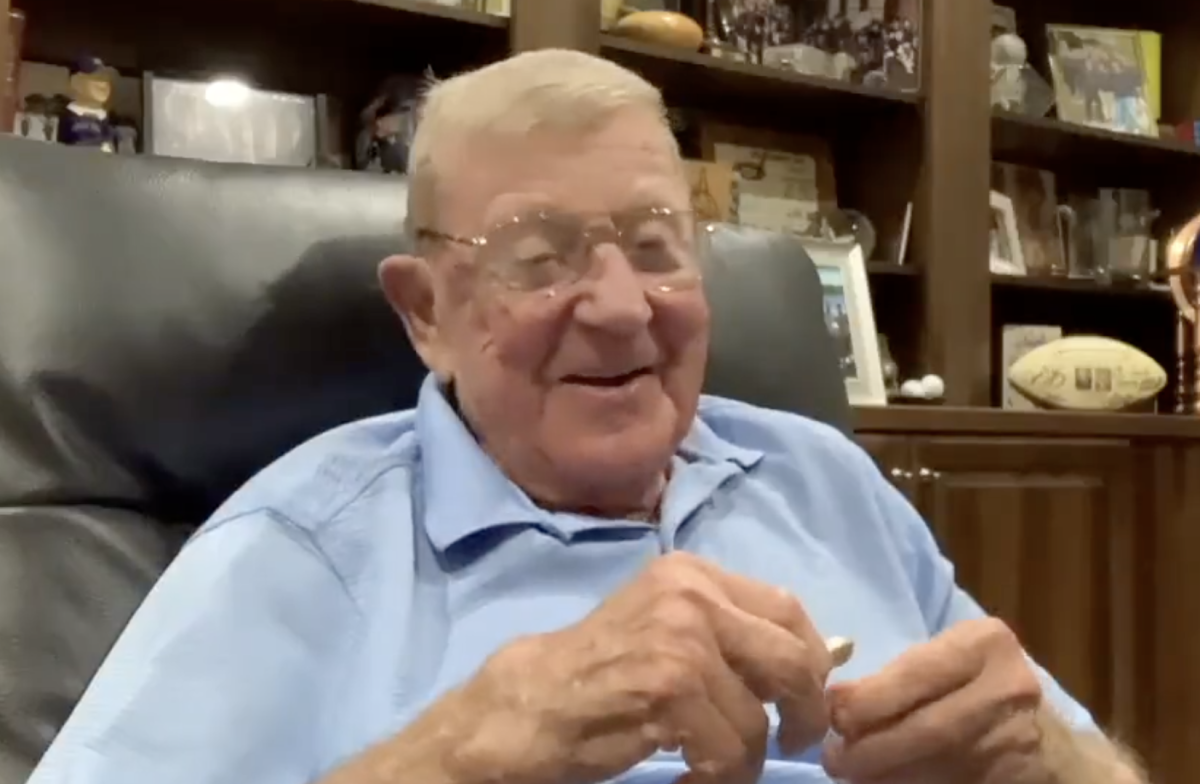 Lou Holtz S Reaction To Ohio State S Loss To Michigan Is Going Viral   Screenshot 2023 11 26 At 55422 Pm 