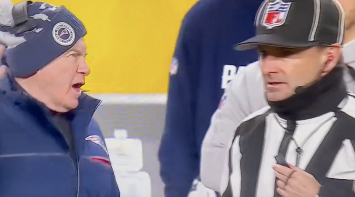 Bill Belichick Furious With Officials During Steelers-Patriots Game ...