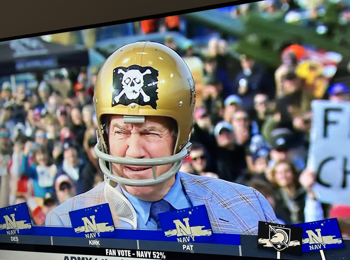 Bill Belichick Made A Headgear Pick On 'College GameDay' For Army-Navy ...