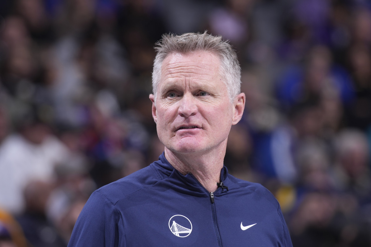 Steve Kerr Reacts To 'Shameful' Donald Trump Shooting - The Spun