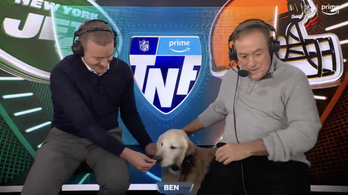 Kirk Herbstreit's Dog Joined Herbstreit, Al Michaels In Booth Last
