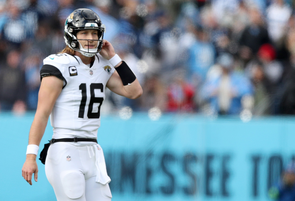 NFL Fans Saddened By Jaguars' Trevor Lawrence Roster Move The Spun