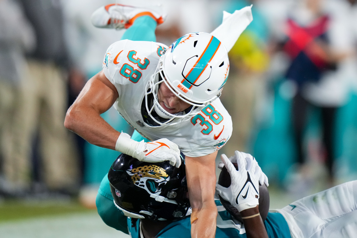 Miami Dolphins Cb Ethan Bonner Is Going Viral For Unique Reason The Spun