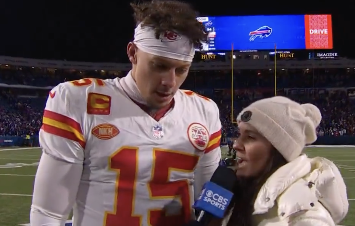 Patrick Mahomes Had Blunt Message For Bills Fans During Postgame ...