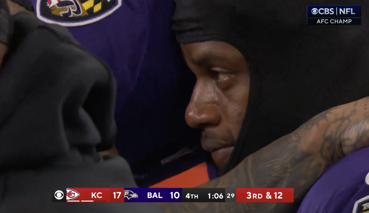 Lamar Jackson's Reaction To Losing AFC Championship Is Heartbreaking ...