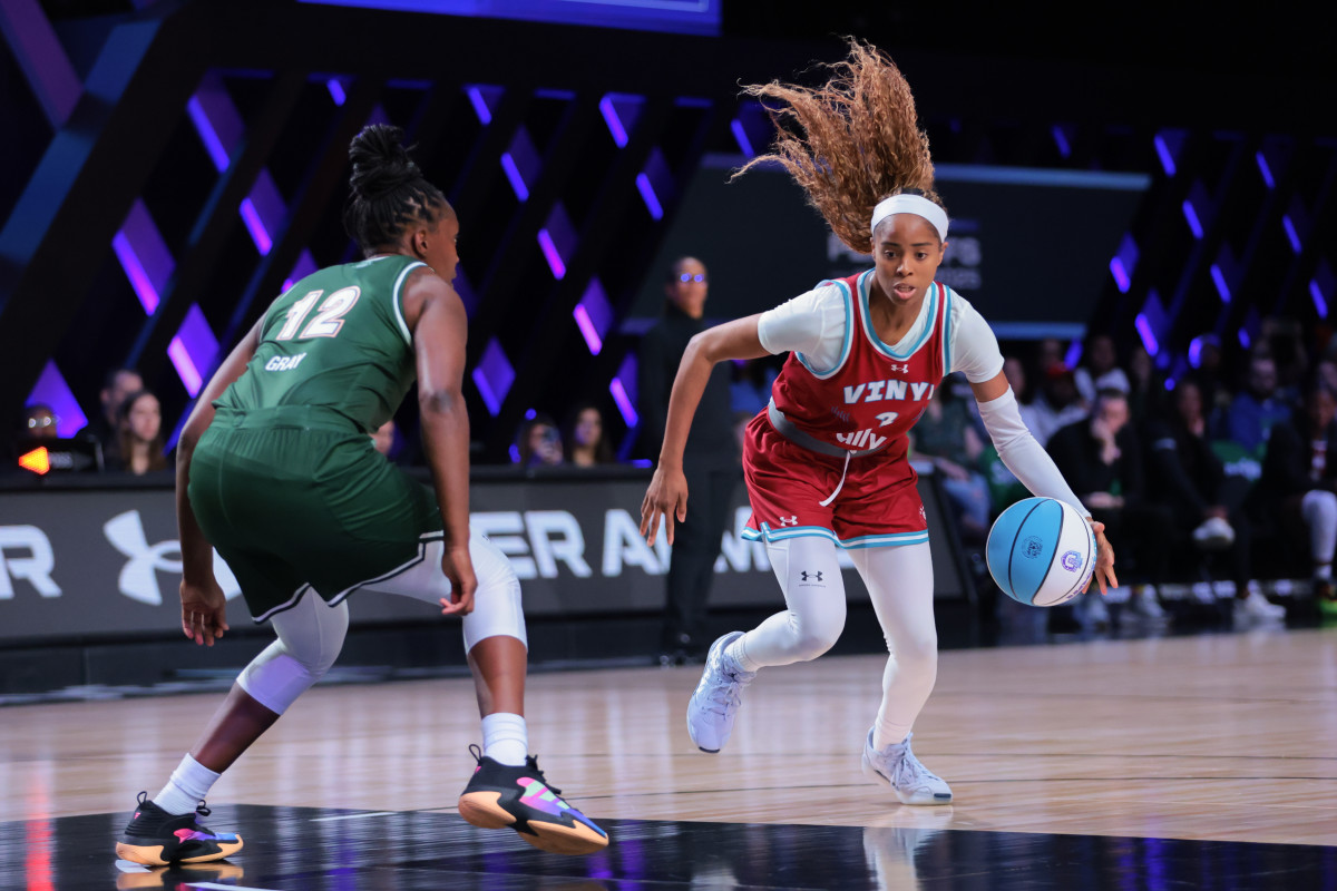 Vinyl BC guard Jordin Canada in the Unrivaled championship game.