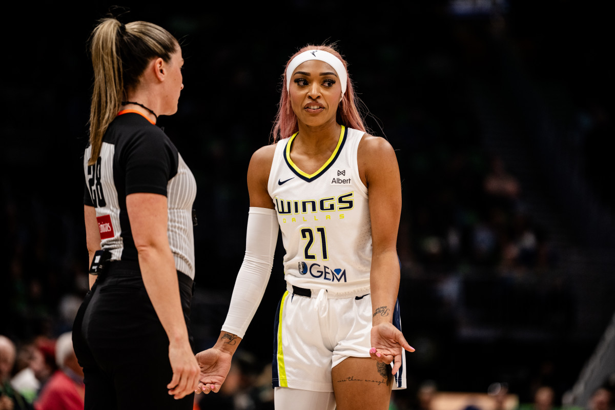 DiJonai Carrington on the Dallas Wings.