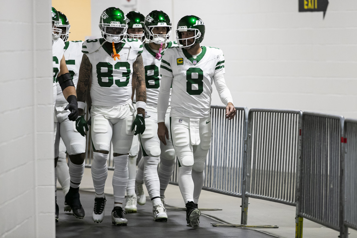 NFL Fans React To Aaron Rodgers Likely Being Done In New York The Spun