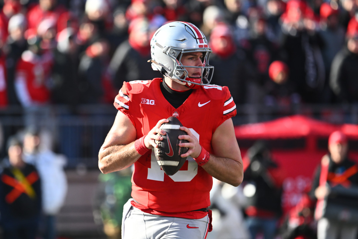 Ohio State QB Will Howard Had Blunt Message For Fans After Poor Play In