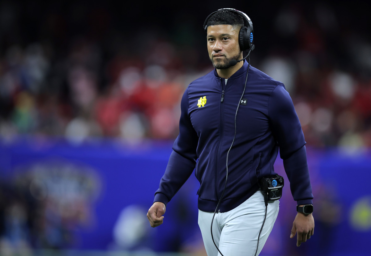 Notre Dame Coach Marcus Freeman Changed Religions In 2022 The Spun