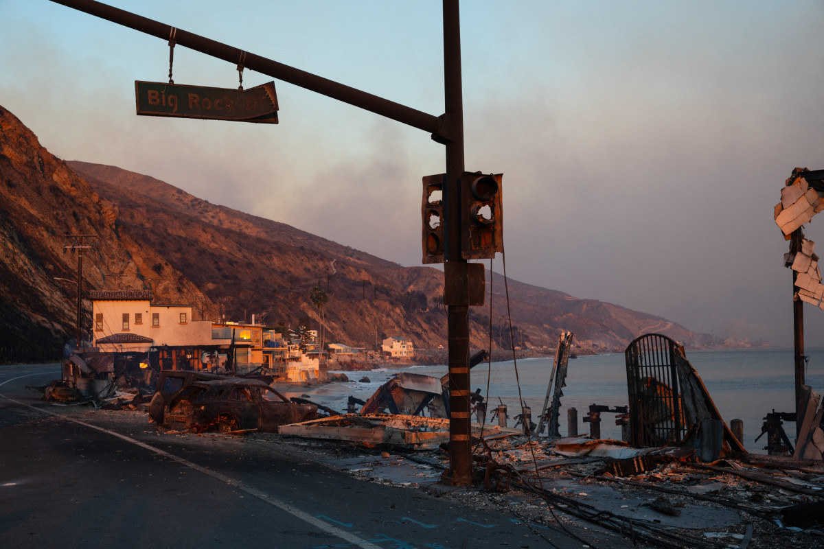 Two Legendary California Restaurants Have Burned Down - The Spun