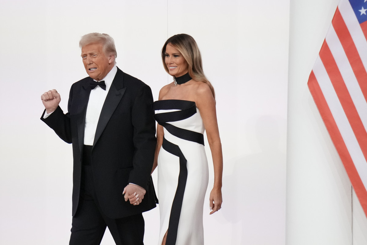 Melania Trump Stuns In Jaw-Dropping Dress At Inauguration Ball - The Spun