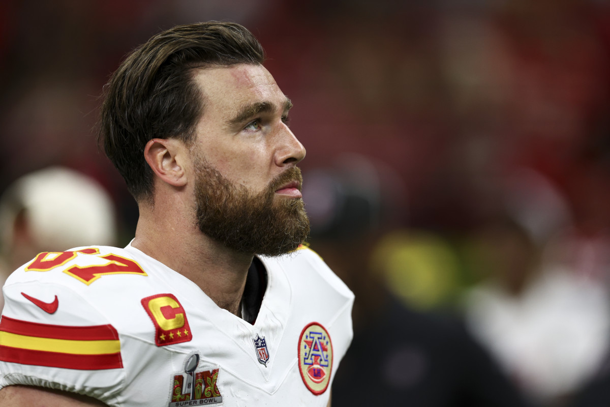 Chiefs Fans Furious With Team's 'New Role' For Travis Kelce - The Spun