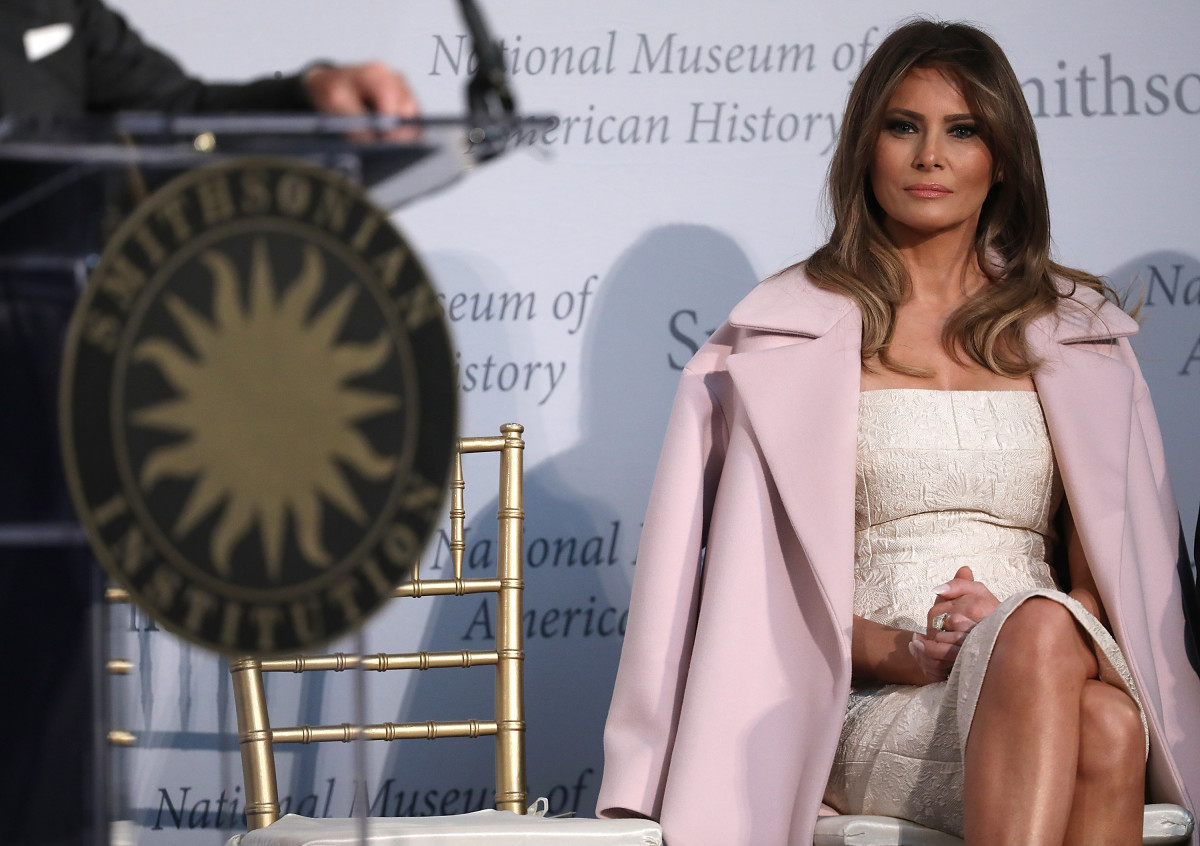 'On A Mission' - 'Stunning' Melania Trump Turns Heads At Capitol Monday ...